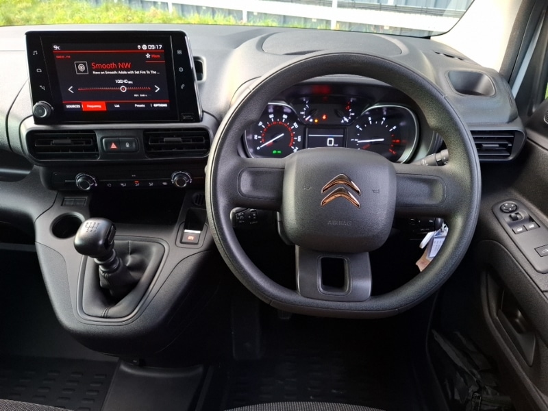 Used Citroen Berlingo 2024 for sale - 77316384: Photo 7