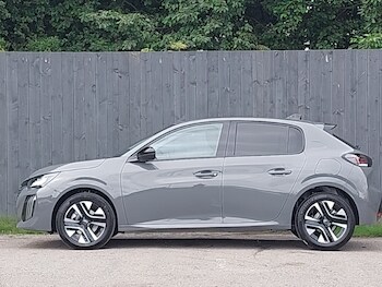 Used Peugeot 208 2025 for sale - 76258665: Photo 4