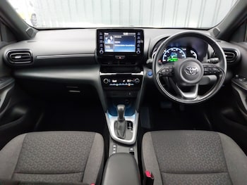 Used Toyota Yaris Cross 2022 for sale - 78519122: Photo