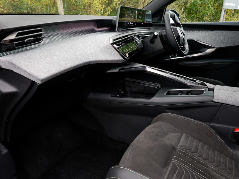 Used Peugeot 3008 2024 for sale - 76720520: Photo 5