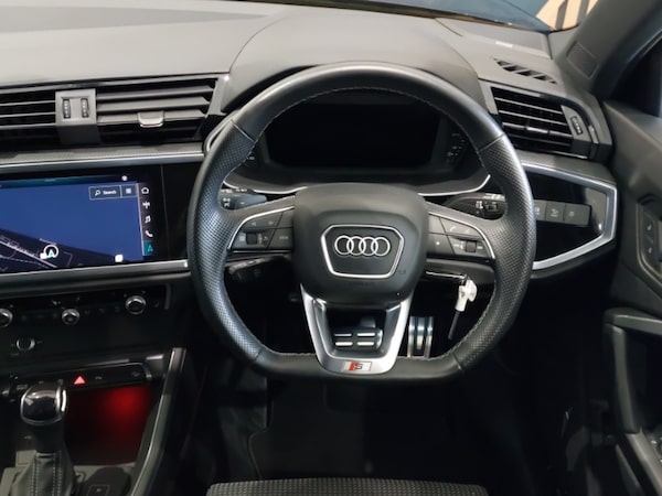 Used Audi Q3 2021 for sale - 76174431: Photo 7