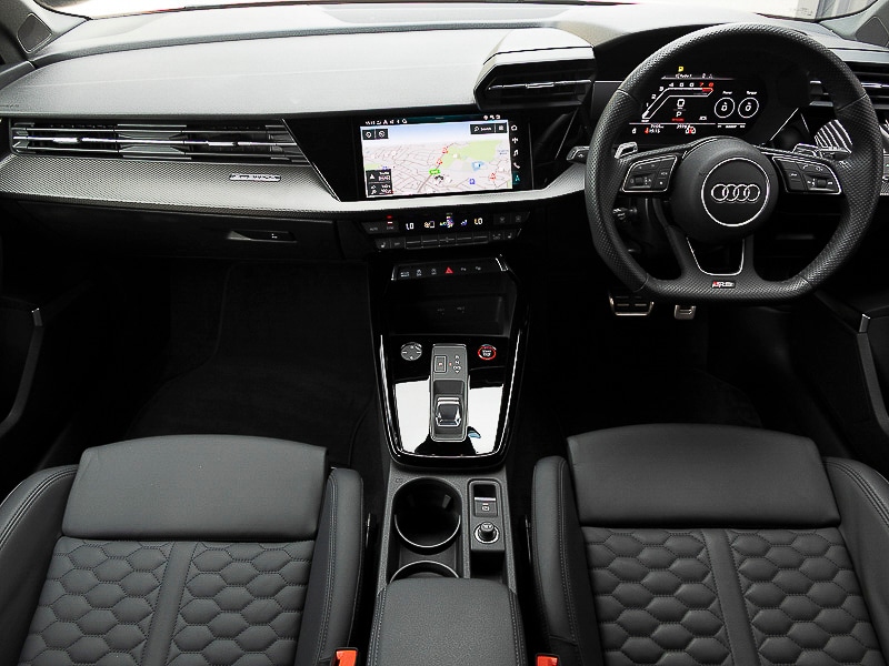 Used Audi RS3 2023 for sale - 77956181: Photo 2