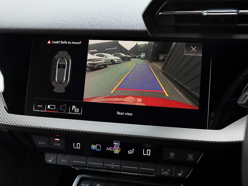 Used Audi RS3 2023 for sale - 77956181: Photo 8