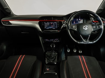 Used Vauxhall Corsa 2021 for sale - 76320948: Photo 2