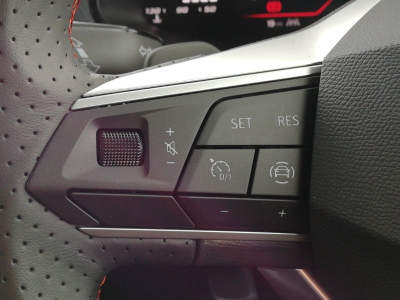 Used SEAT Arona 2025 for sale - 77876738: Photo 12