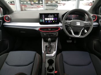 Used SEAT Arona 2025 for sale - 77876738: Photo