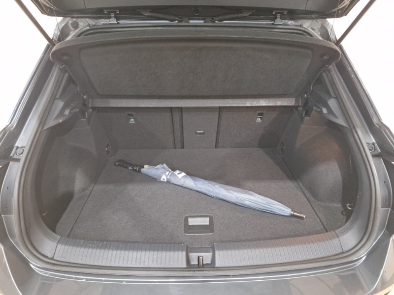 Used Volkswagen T-Roc 2022 for sale - 77660911: Photo 8