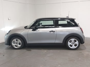 Used MINI Cooper 2025 for sale - 79597314: Photo