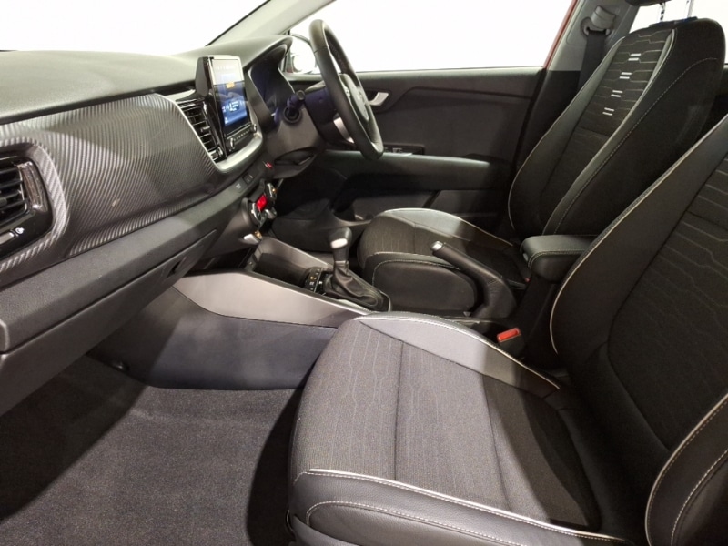 Used Kia Stonic 2023 for sale - 76404084: Photo 5