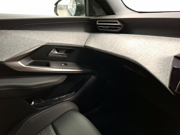 Used Peugeot 5008 2025 for sale - 76254082: Photo 11
