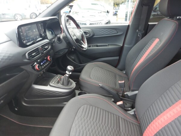 Used Hyundai i10 2023 for sale - 76220859: Photo 5
