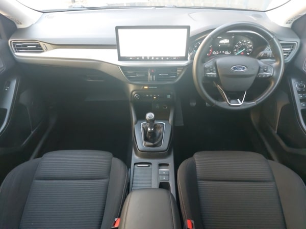 Used Ford Focus 2023 for sale - 76195042: Photo 2