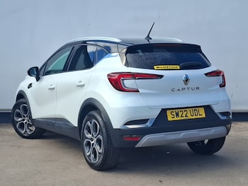 Used Renault Captur 2022 for sale - 78660440: Photo