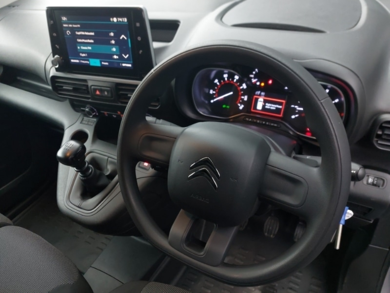 Used Citroen Berlingo 2024 for sale - 76720919: Photo 7