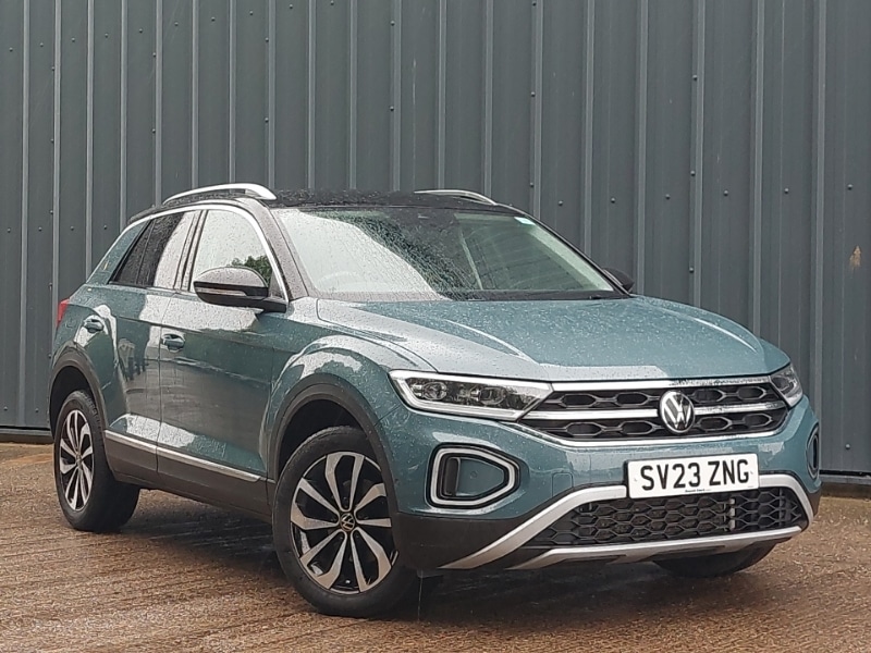 Used Volkswagen T-Roc 2023 for sale - 76165449: Photo 1