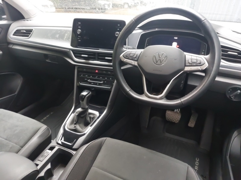 Used Volkswagen T-Roc 2023 for sale - 76165449: Photo 10