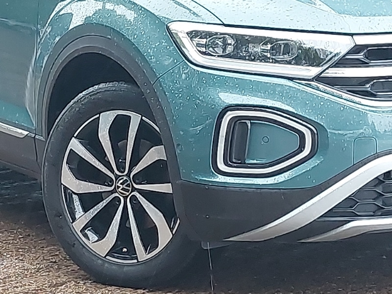 Used Volkswagen T-Roc 2023 for sale - 76165449: Photo 9