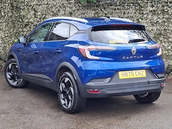 Used Renault Captur 2025 for sale - 79477059: Photo