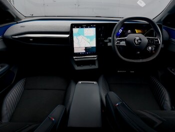 Used Renault Scenic E-Tech 2024 for sale - 75909699: Photo