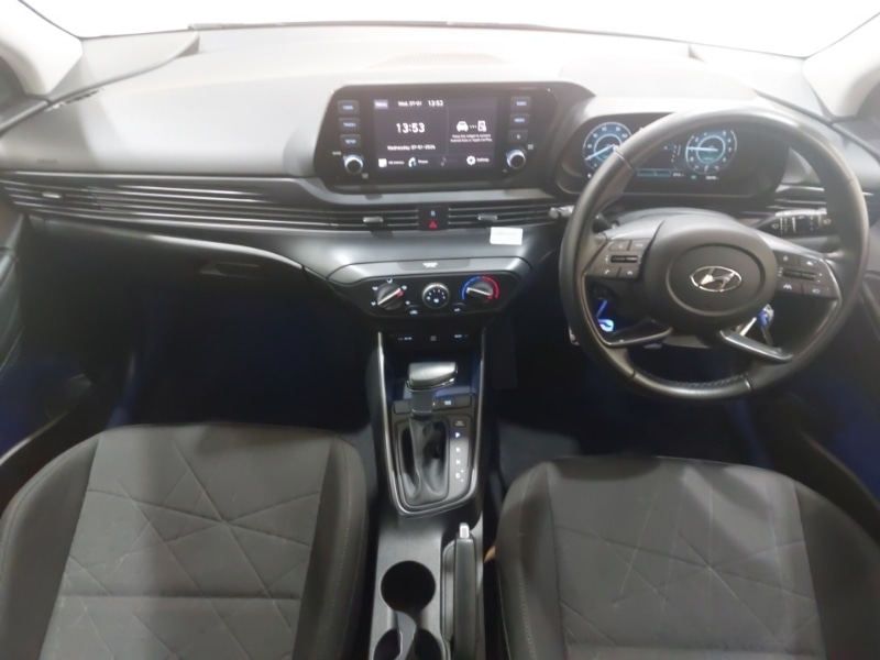 Used Hyundai BAYON 2023 for sale - 77127068: Photo 2