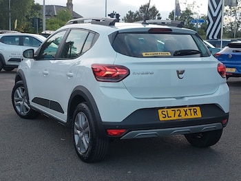 Used Dacia Sandero Stepway 2022 for sale - 76947993: Photo
