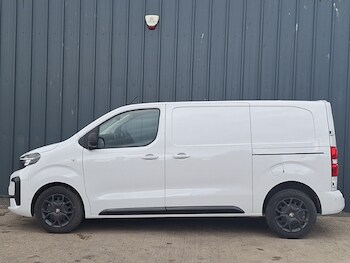 Used Vauxhall Vivaro 2025 for sale - 79007081: Photo