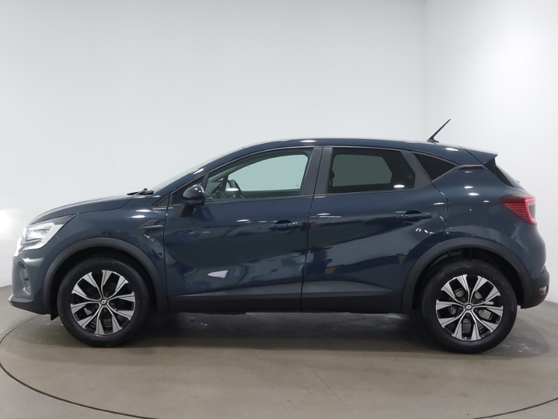 Used Renault Captur 2023 for sale - 77677684: Photo 4