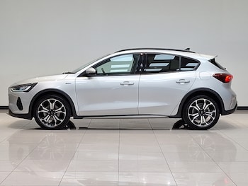 Used Ford Focus 2022 for sale - 77224123: Photo