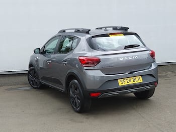 Used Dacia Sandero Stepway 2024 for sale - 79626260: Photo