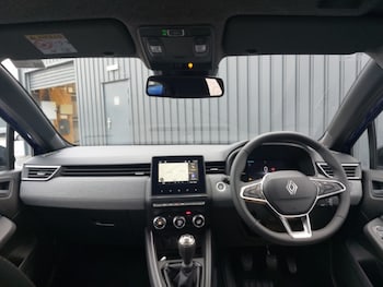 Used Renault Clio 2024 for sale - 78159427: Photo