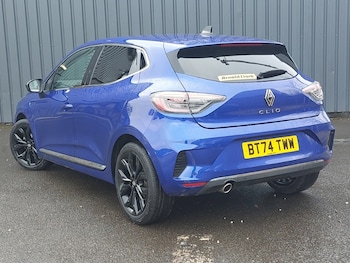 Used Renault Clio 2024 for sale - 78159427: Photo