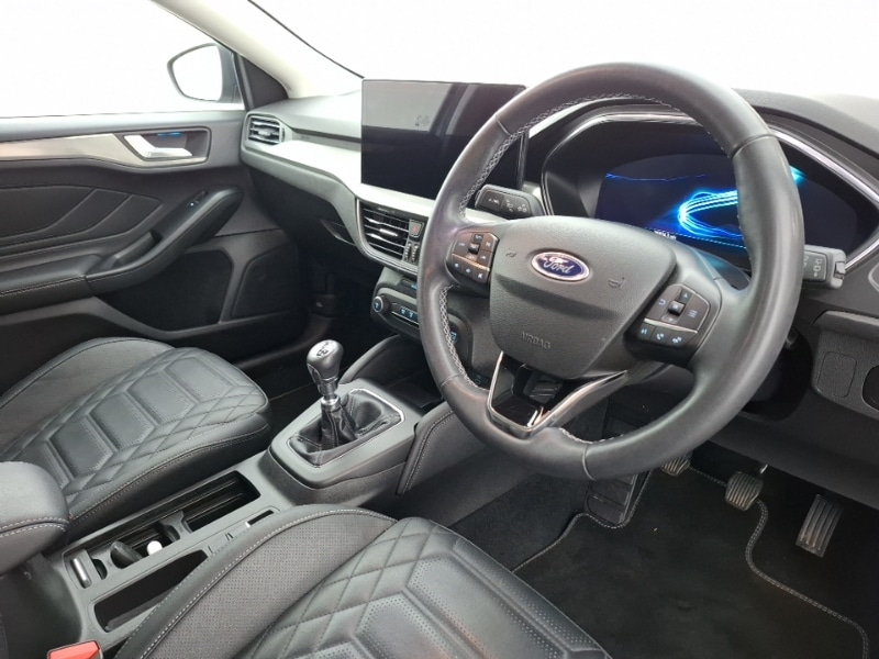 Used Ford Focus 2022 for sale - 76861049: Photo 12