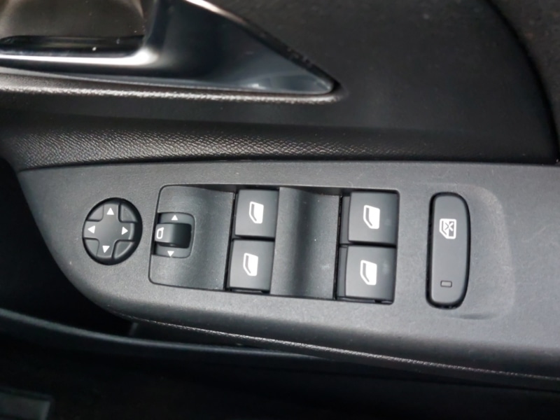 Used Vauxhall Corsa 2023 for sale - 77405857: Photo 12