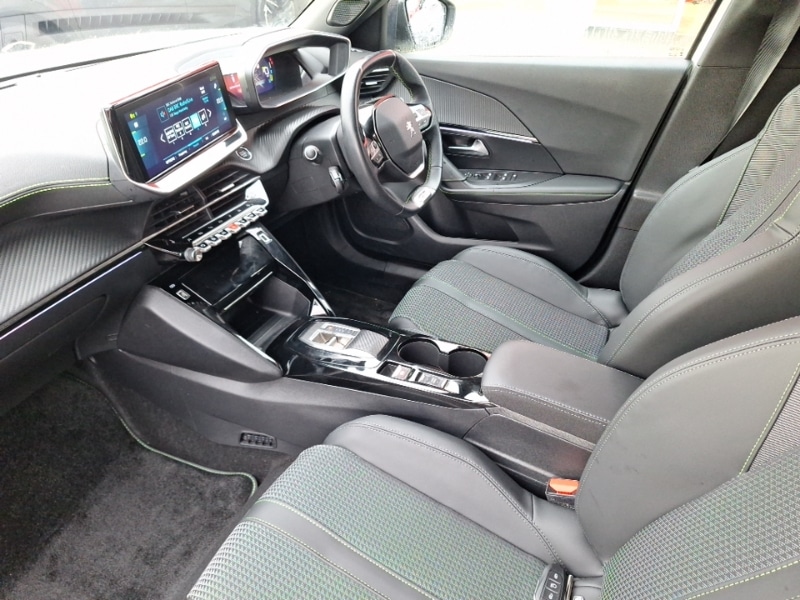 Used Peugeot 2008 2023 for sale - 76881439: Photo 5