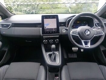 Used Renault Clio 2023 for sale - 78510198: Photo