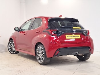 Used Toyota Yaris 2023 for sale - 79069712: Photo
