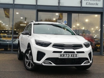 Used Kia Stonic 2023 for sale - 76742116: Photo