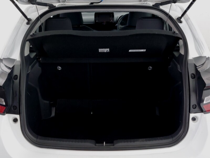 Used Toyota Yaris 2023 for sale - 77209813: Photo 8