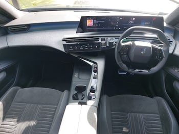 Used Peugeot 3008 2024 for sale - 77325523: Photo