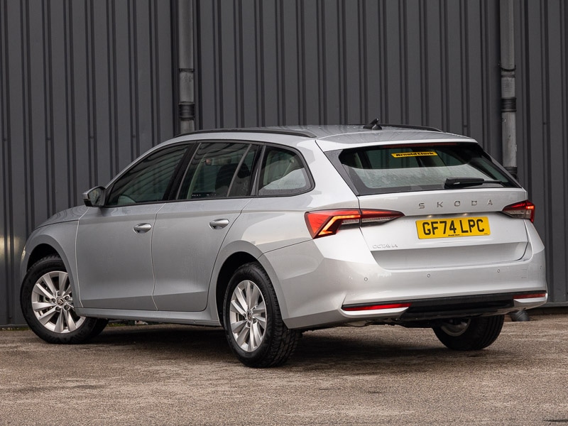 Used Skoda Octavia 2024 for sale - 76906801: Photo 3