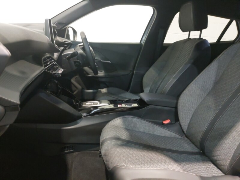 Used Peugeot 2008 2025 for sale - 77987578: Photo 5