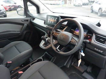 Used Renault Kangoo 2025 for sale - 77142416: Photo