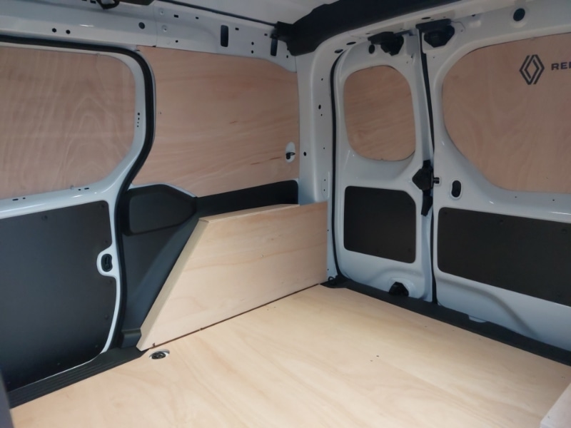 Used Renault Kangoo 2025 for sale - 77142416: Photo 6