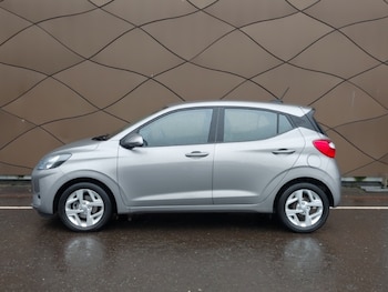 Used Hyundai i10 2023 for sale - 78253899: Photo