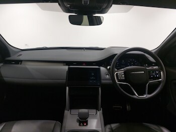 Used Land Rover Discovery Sport 2024 for sale - 78203594: Photo