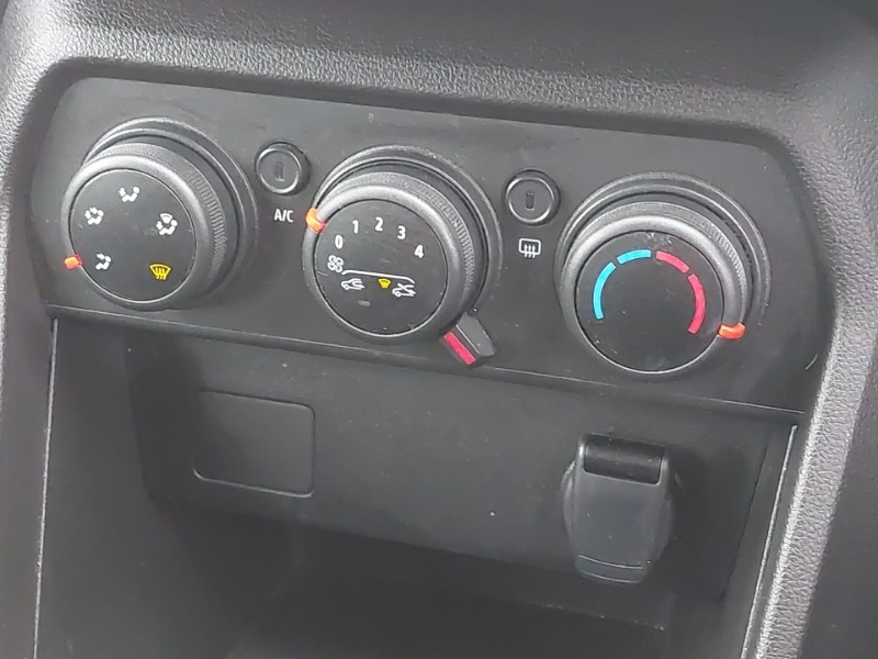 Used Dacia Sandero Stepway 2023 for sale - 77897027: Photo 11