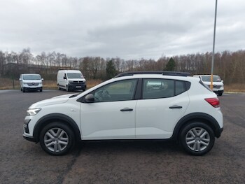 Used Dacia Sandero Stepway 2023 for sale - 77897027: Photo