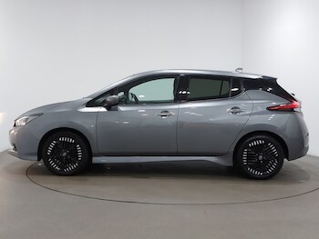 Used Nissan Leaf 2022 for sale - 77269897: Photo