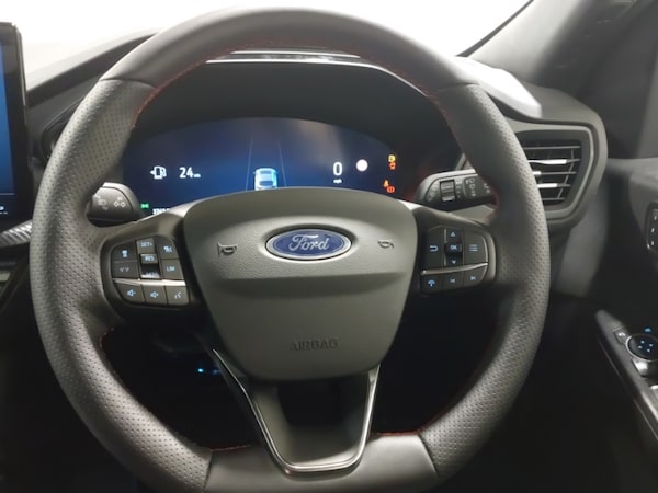 Used Ford Kuga 2025 for sale - 76183083: Photo 10