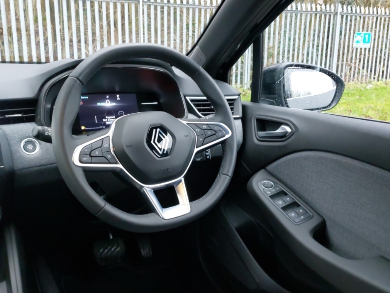Used Renault Clio 2023 for sale - 77423897: Photo 10